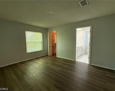 3510 Se 2nd Avenue - Photo Thumbnail 7
