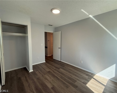 3510 Se 2nd Avenue - Photo Thumbnail 17