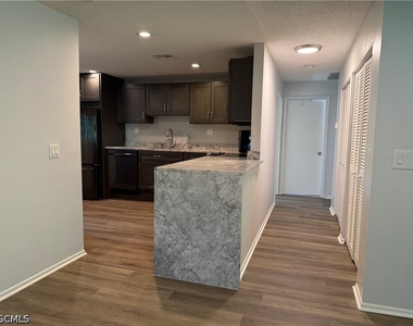 3510 Se 2nd Avenue - Photo Thumbnail 11
