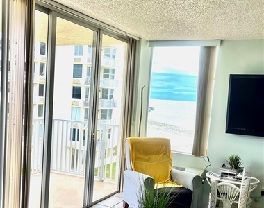 7330 Estero Boulevard - Photo Thumbnail 2