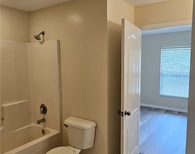 3601 57th Street W - Photo Thumbnail 13