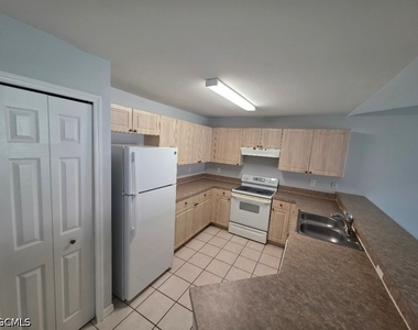 2408 Joe Avenue S - Photo Thumbnail 8