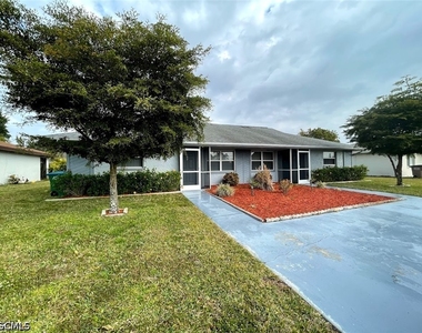 613 Se 14th Terrace - Photo Thumbnail 1