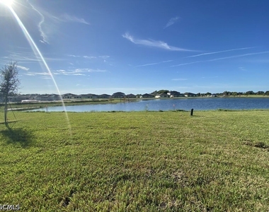 17669 Paradiso Way - Photo Thumbnail 10