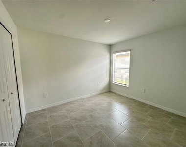 17669 Paradiso Way - Photo Thumbnail 3