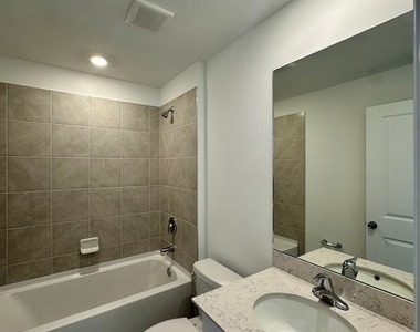 17669 Paradiso Way - Photo Thumbnail 2