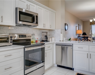 17120 Bridgestone Court - Photo Thumbnail 6