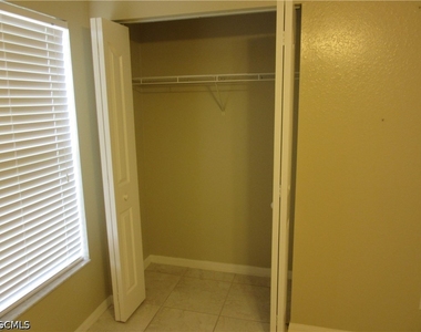 271 Sw 4th Street - Photo Thumbnail 6