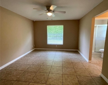 908 Cape Coral Parkway W - Photo Thumbnail 14