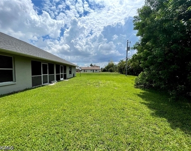 908 Cape Coral Parkway W - Photo Thumbnail 20