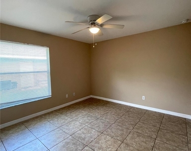 908 Cape Coral Parkway W - Photo Thumbnail 12