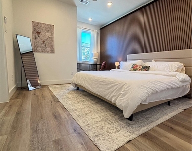 3824 Fulton Street - Photo Thumbnail 7