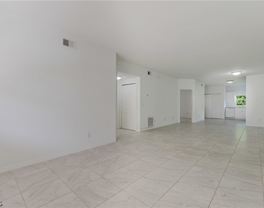 5612 Rose Garden Road - Photo Thumbnail 4