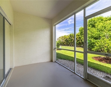 5612 Rose Garden Road - Photo Thumbnail 15