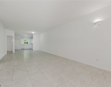 5612 Rose Garden Road - Photo Thumbnail 5