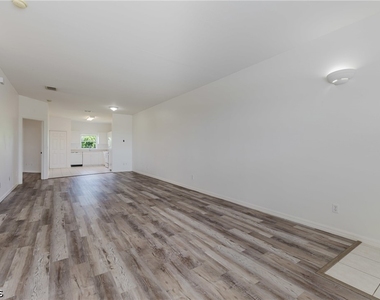 5612 Rose Garden Road - Photo Thumbnail 1