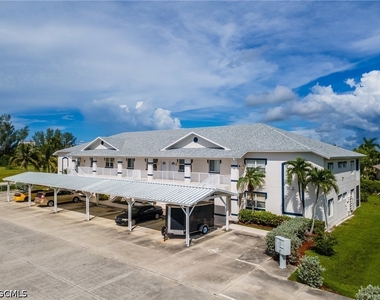 5612 Rose Garden Road - Photo Thumbnail 3
