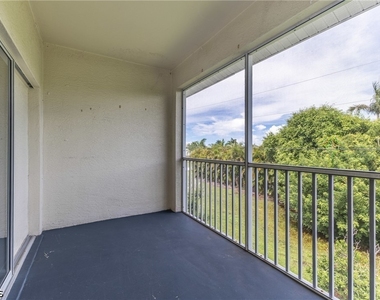 5612 Rose Garden Road - Photo Thumbnail 15
