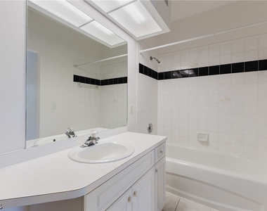 5612 Rose Garden Road - Photo Thumbnail 19