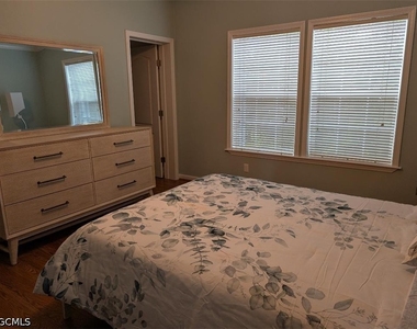 32 Greenwood Drive - Photo Thumbnail 6