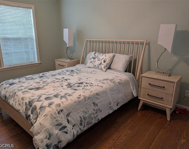 32 Greenwood Drive - Photo Thumbnail 5