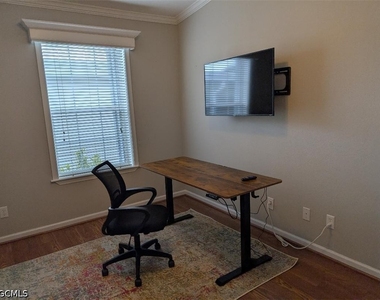 32 Greenwood Drive - Photo Thumbnail 4