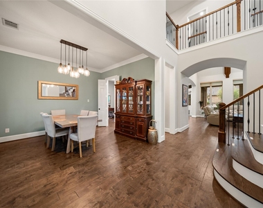 20606 Newstone Drive - Photo Thumbnail 12