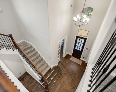 20606 Newstone Drive - Photo Thumbnail 18