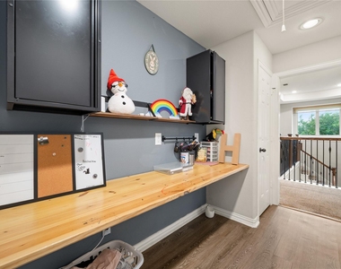 20606 Newstone Drive - Photo Thumbnail 19