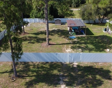 750 Cane Street E - Photo Thumbnail 3