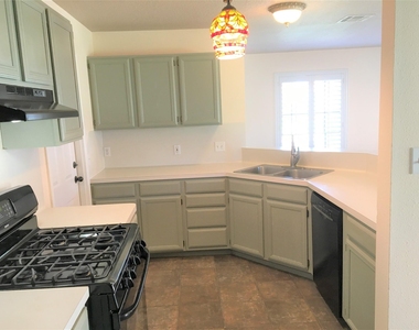 12944 Orion Court E - Photo Thumbnail 12