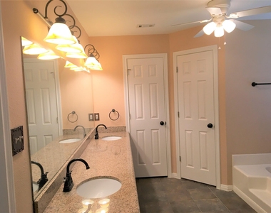 12944 Orion Court E - Photo Thumbnail 27