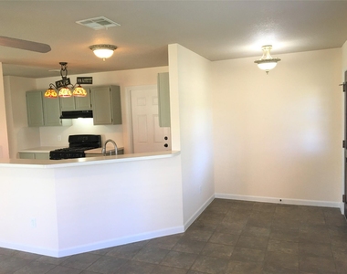 12944 Orion Court E - Photo Thumbnail 9