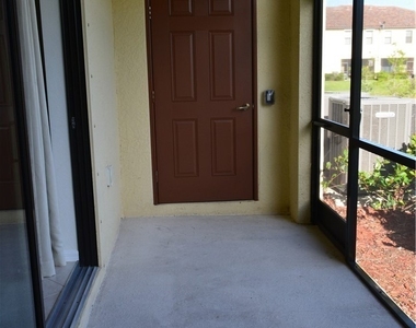 14707 Summer Rose Way - Photo Thumbnail 18