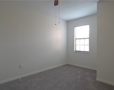 14707 Summer Rose Way - Photo Thumbnail 13