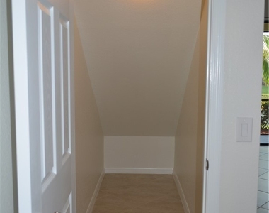 14707 Summer Rose Way - Photo Thumbnail 16