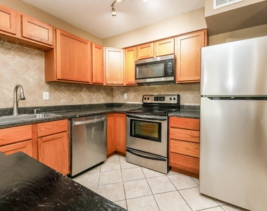 8941 Gaylord Street - Photo Thumbnail 5