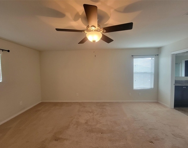20135 Linden Spruce Lane - Photo Thumbnail 17