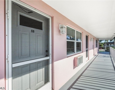 190 N Collier Boulevard - Photo Thumbnail 14