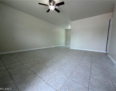 2601 47th Terrace Sw - Photo Thumbnail 3
