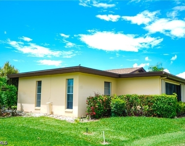 4105 Lakewood Boulevard - Photo Thumbnail 2