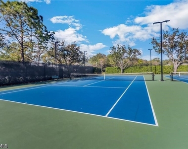 6773 Southern Oak Court - Photo Thumbnail 39