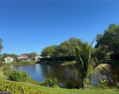 6773 Southern Oak Court - Photo Thumbnail 34