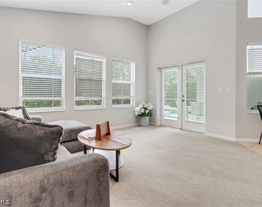 6773 Southern Oak Court - Photo Thumbnail 28