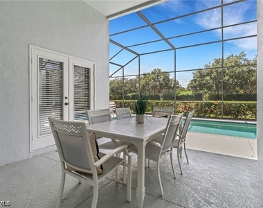 6773 Southern Oak Court - Photo Thumbnail 31