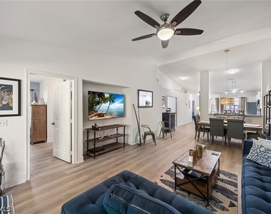 640 Luisa Lane - Photo Thumbnail 9