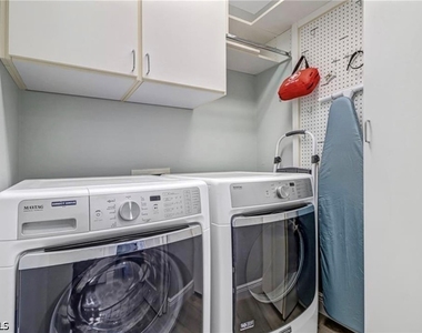 410 Bayfront Place - Photo Thumbnail 19