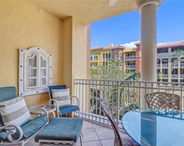 410 Bayfront Place - Photo Thumbnail 11