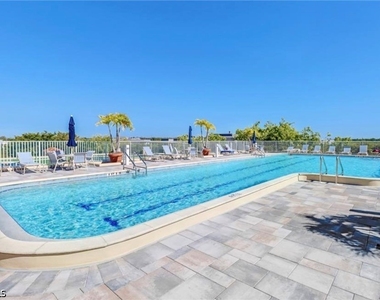 410 Bayfront Place - Photo Thumbnail 20
