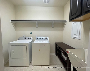 5366 Blue Mountain Lane - Photo Thumbnail 36